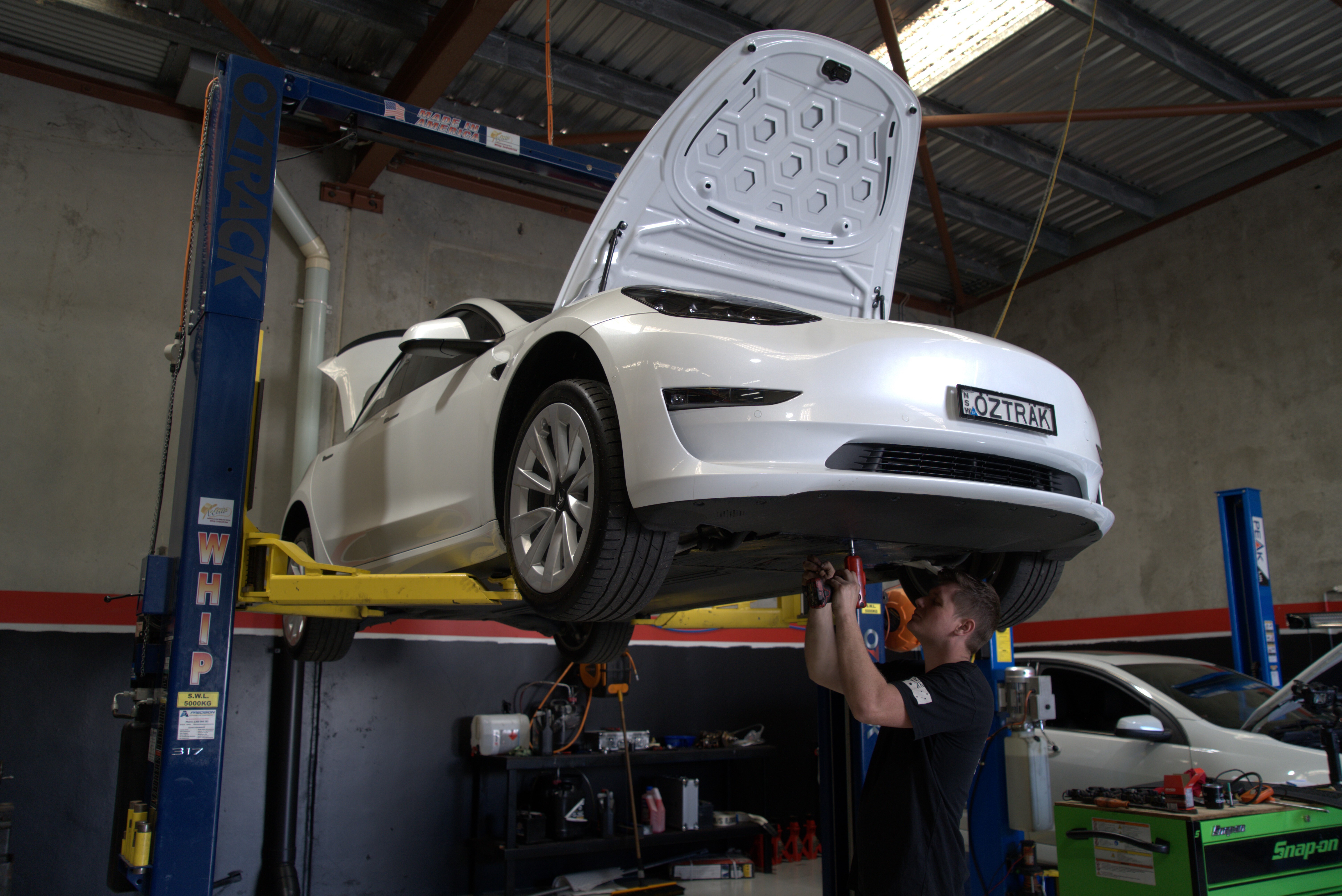 Bendix Tesla brake pads 2