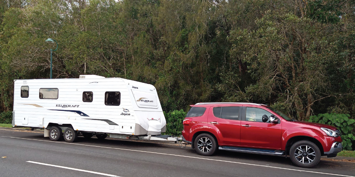 Bendixs tips for avoiding trailer sway 2