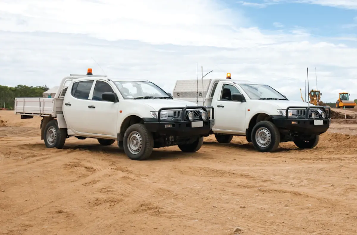 Heavy duty working hearder dual cab 760x500