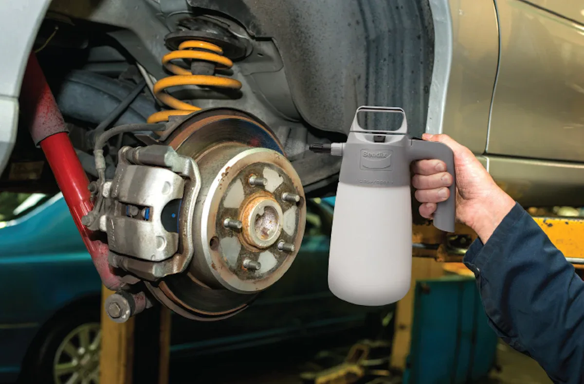 Spray bottle 760x500