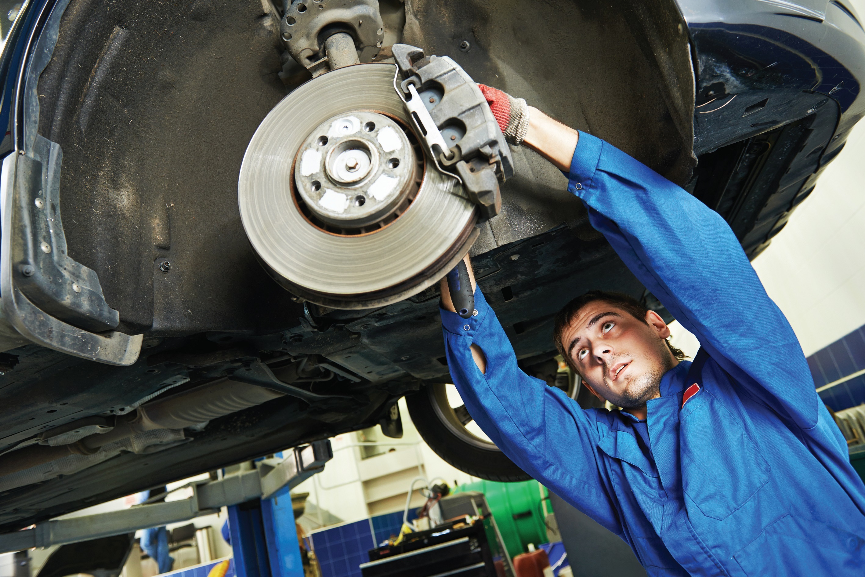 诊断和纠正盘式制动转子问题 -  Bendix的建议真人娱乐棋牌游戏