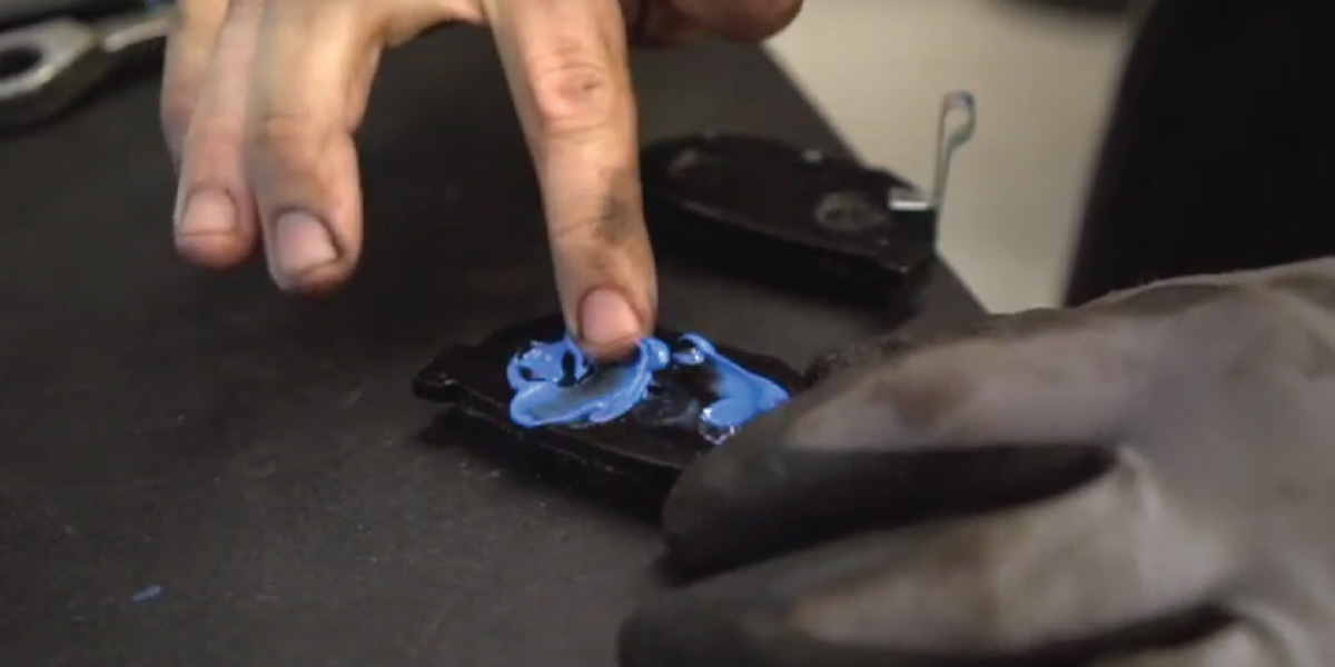 技术通报:如何润滑制动系统部件